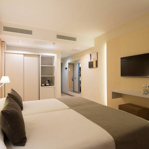 HABITACIÓN DOBLE